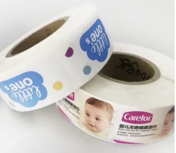 कस्टम वाटरप्रूफ पेपर स्टिकर चिपकने वाला विनाइल लेबल रोल